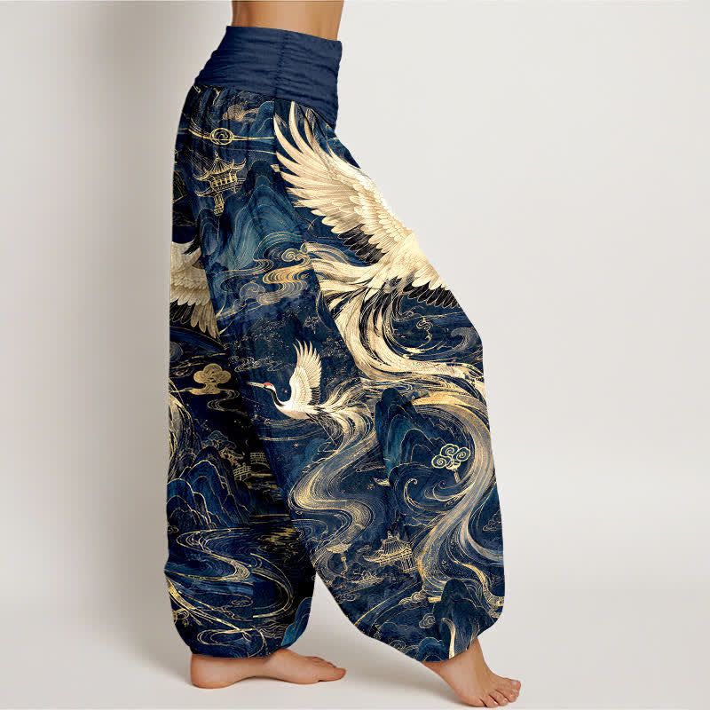 Buddha Stones Pantalones harem de algodón con estampado de grullas voladoras y olas para mujer, con cintura elástica. - image 1