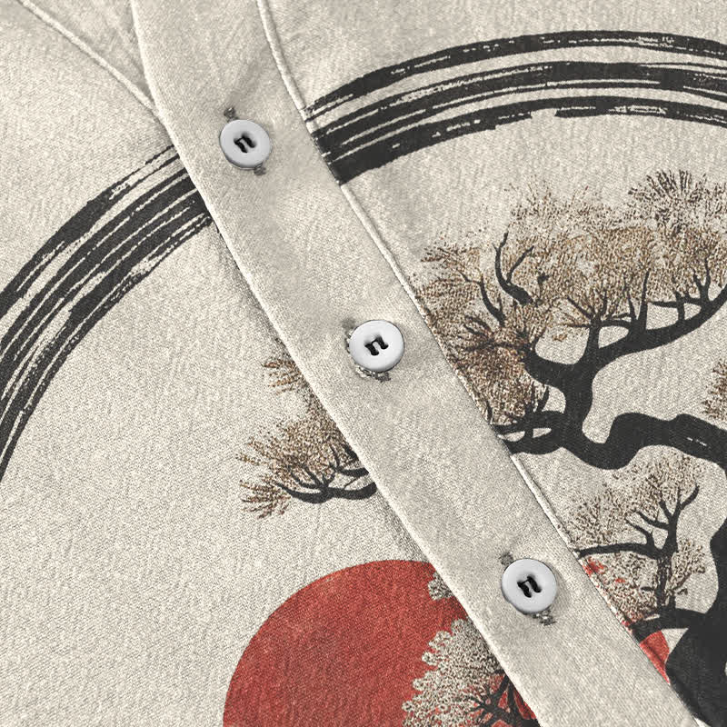 Buddha Stones Camisa de manga corta con medio botón para hombre, de algodón, con estampado de sol bonsái y tinta Zen. - image 3