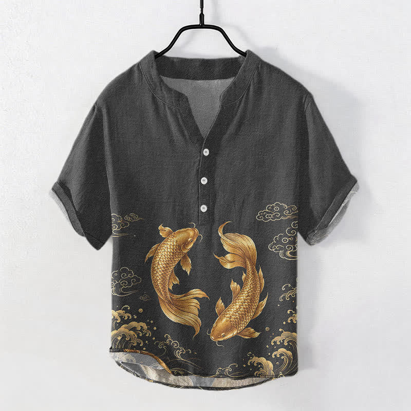 Buddha Stones Camisa de manga corta con medio botón y estampado de peces koi dorados para hombre, de algodón. - Negro - US/UK/AU50, EU60 (5XL) - image 5