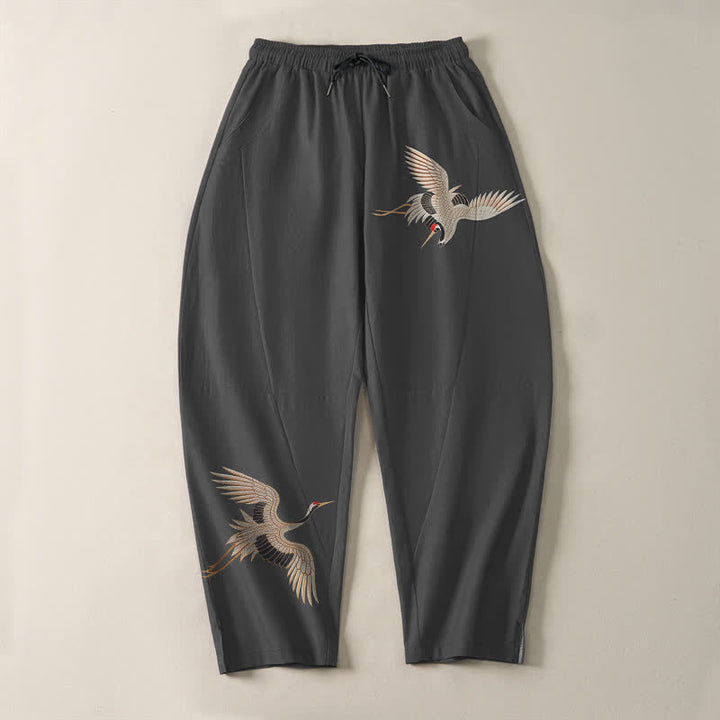 Buddha Stones Pantalones de hombre de algodón puro con estampado de grullas gemelas, cordón ajustable y corte cónico, con bolsillos. - image 2