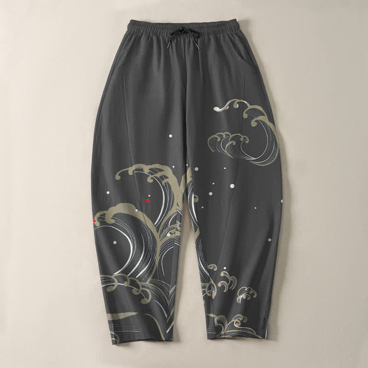 Buddha Stones Pantalones de hombre de algodón puro con estampado de olas marinas, cordón ajustable y corte cónico, con bolsillos. - image 9