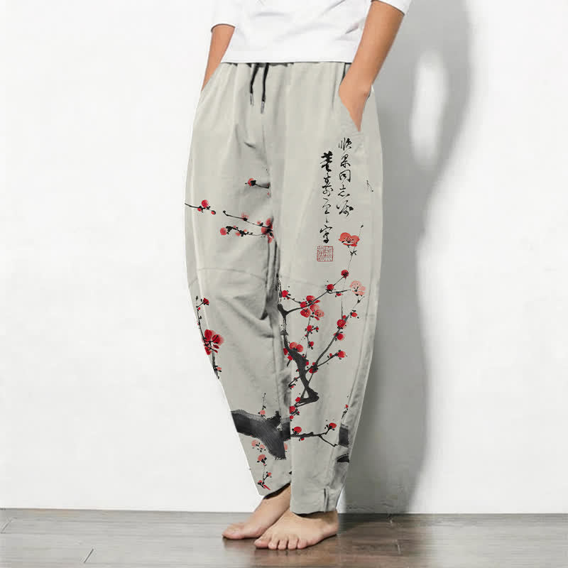 Buddha Stones Pantalones de hombre de algodón puro con estampado de flores de ciruelo y cordón ajustable, corte cónico y bolsillos. - image 1