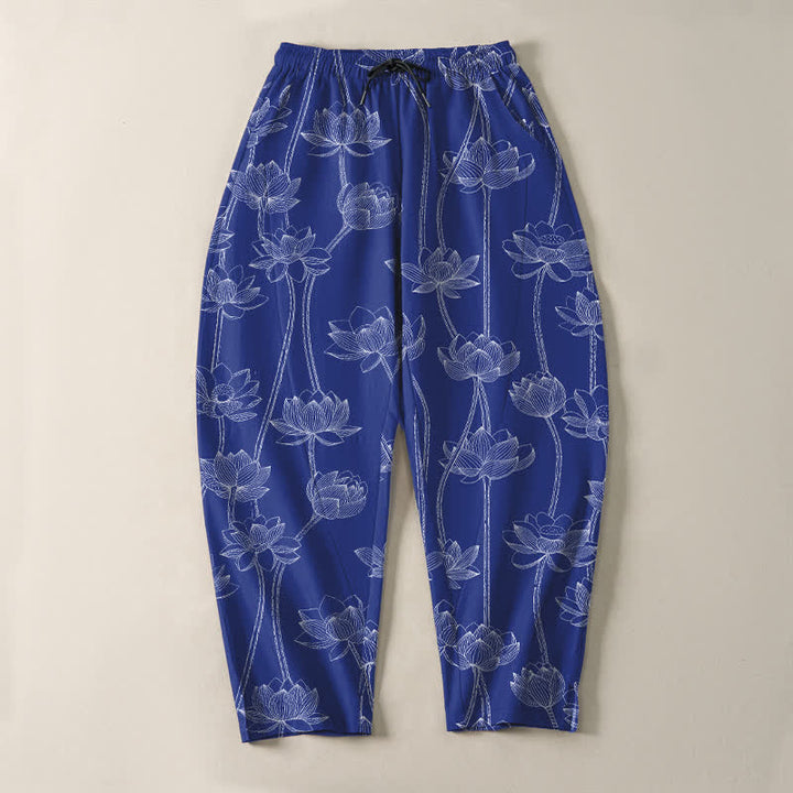 Buddha Stones Pantalones de hombre de algodón puro con estampado de loto blanco y cordón ajustable, corte cónico y bolsillos. - image 2