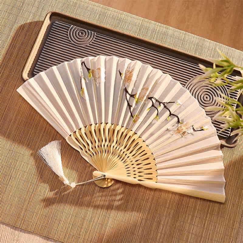 Buddha Stones Abanico plegable elegante de bambú con estampado floral de magnolia beige, 21 cm - image 4