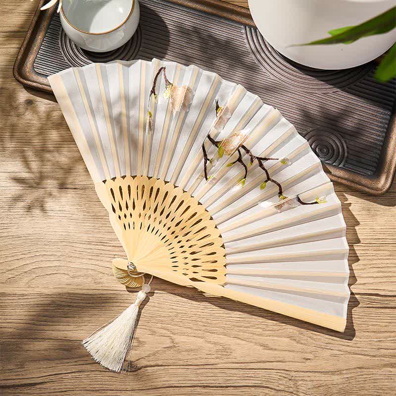 Buddha Stones Abanico plegable elegante de bambú con estampado floral de magnolia beige, 21 cm - image 5
