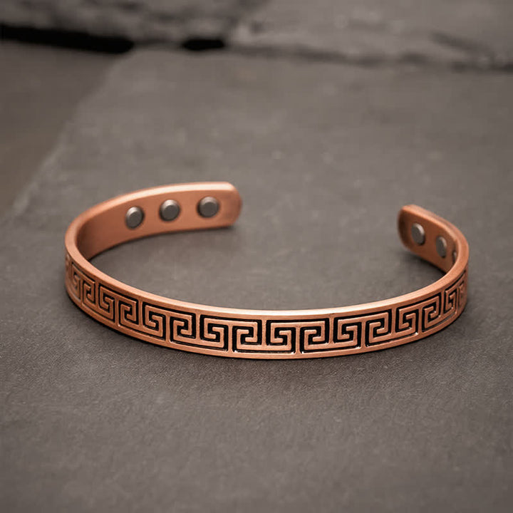 Buddha Stones Pulsera tipo brazalete con llave griega y conexión a tierra de cobre rojo - Cobre rojo (Diámetro interior: aprox. 55,7-57,3 mm) - image 0