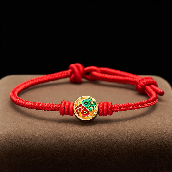 Buddha Stones Pulsera de la suerte con doble pez koi y cordón rojo - Rojo - 6,7–7,5 pulgadas/17–19 cm - image 0