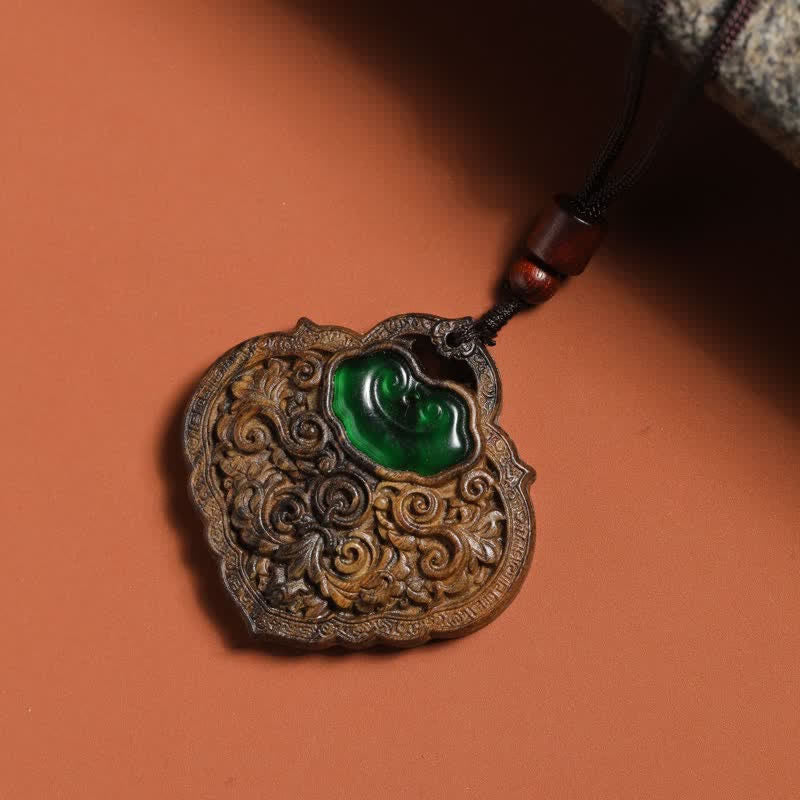 Buddha Stones Collar con candado de la suerte de ágata verde tallada en madera de sappanwood para los buenos deseos - image 3