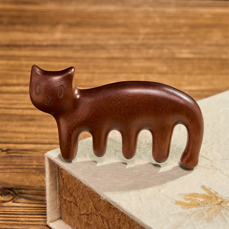 Buddha Stones Peine de masaje con forma de gato de sándalo pulido a mano para una mayor conexión con la tierra. - Madera natural texturizada (Enraizamiento ♥ Equilibrio) - image 0