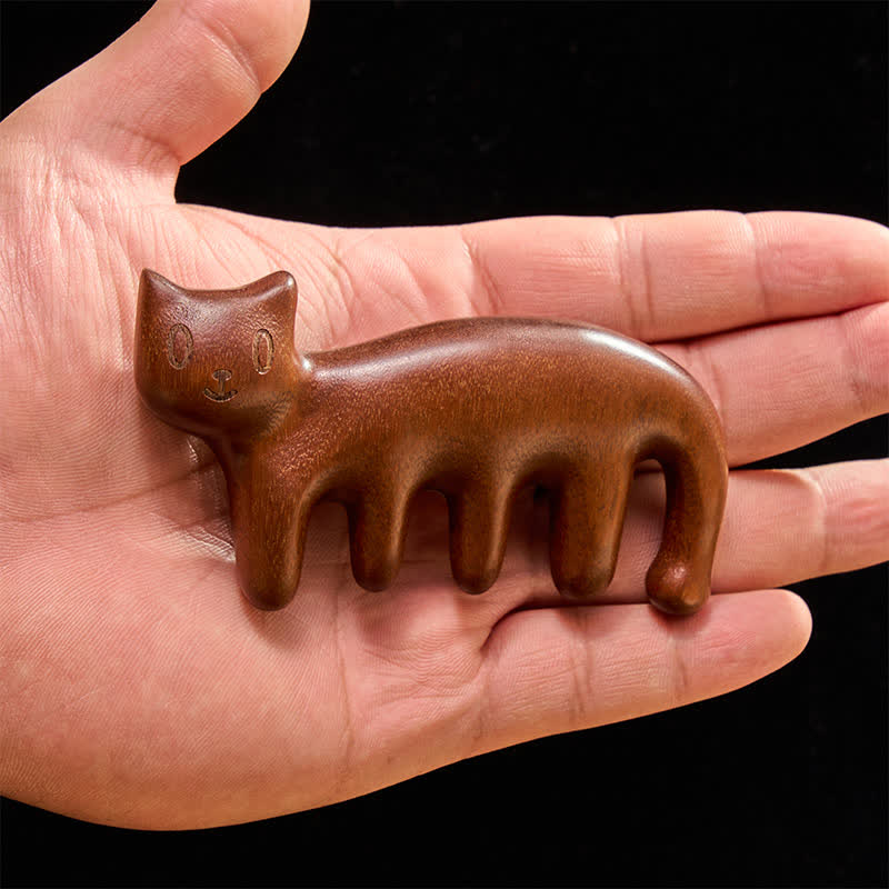 Buddha Stones Peine de masaje con forma de gato de sándalo pulido a mano para una mayor conexión con la tierra. - image 8