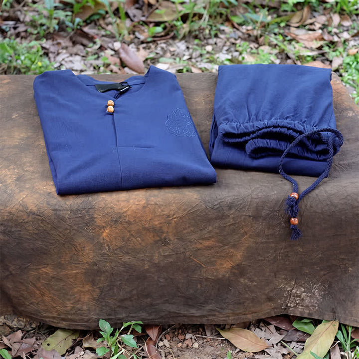 Buddha Stones Conjunto de 2 piezas para primavera/verano: camisa y pantalón estilo Tang con cuello mandarín, bordados, algodón liso, ropa de meditación para hombre con bolsillos. - image 21