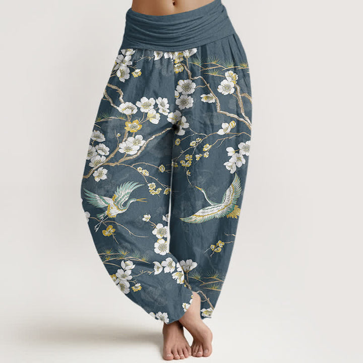 Buddha Stones Pantalones harem de mujer con cintura elástica y estampado de grullas y flores blancas de algodón. - Azul cadete - US16，UK/AU20，EU48 (3XL) - image 0