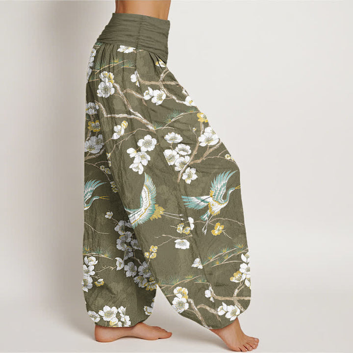 Buddha Stones Pantalones harem de mujer con cintura elástica y estampado de grullas y flores blancas de algodón. - image 6
