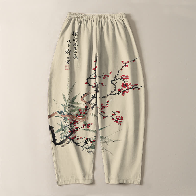 Buddha Stones Pantalones de hombre de algodón puro con estampado de flores de ciruelo y cordón ajustable, corte cónico y bolsillos. - image 3