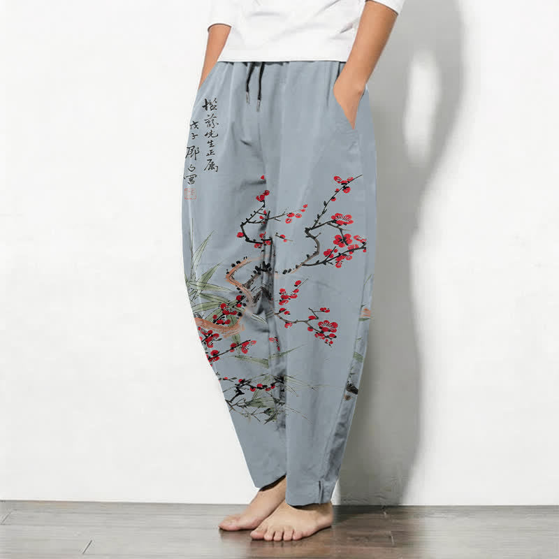Buddha Stones Pantalones de hombre de algodón puro con estampado de flores de ciruelo y cordón ajustable, corte cónico y bolsillos. - image 12