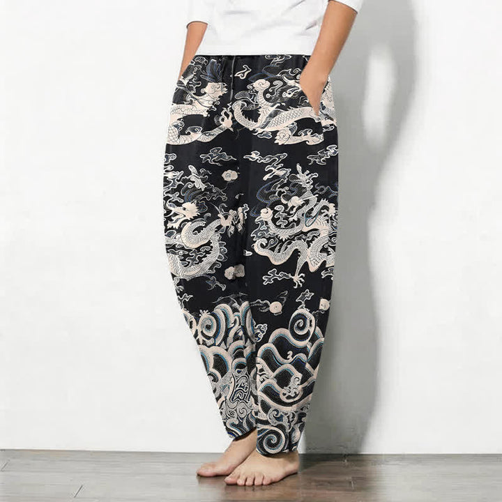 Buddha Stones Pantalones de hombre de algodón puro con estampado de ondas de dragón, cordón ajustable y corte cónico, con bolsillos. - image 8