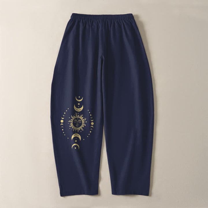 Buddha Stones Pantalones de hombre de algodón puro con estampado de sol y luna celestiales, cordón ajustable y corte cónico, con bolsillos. - image 10