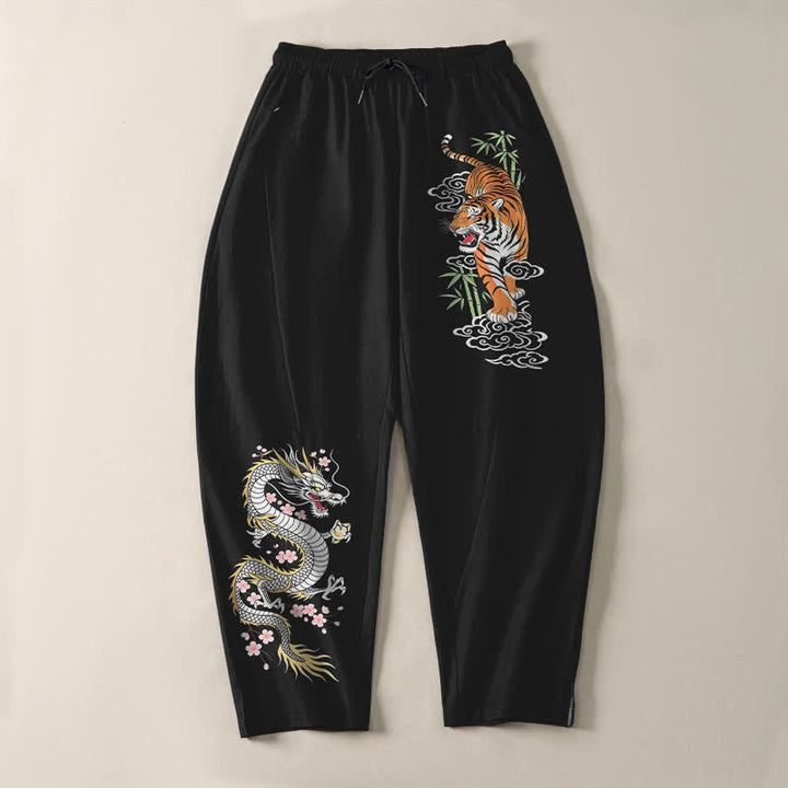 Buddha Stones Pantalones de hombre de algodón puro con estampado de tigre y dragón, cordón ajustable y corte cónico, con bolsillos. - image 2