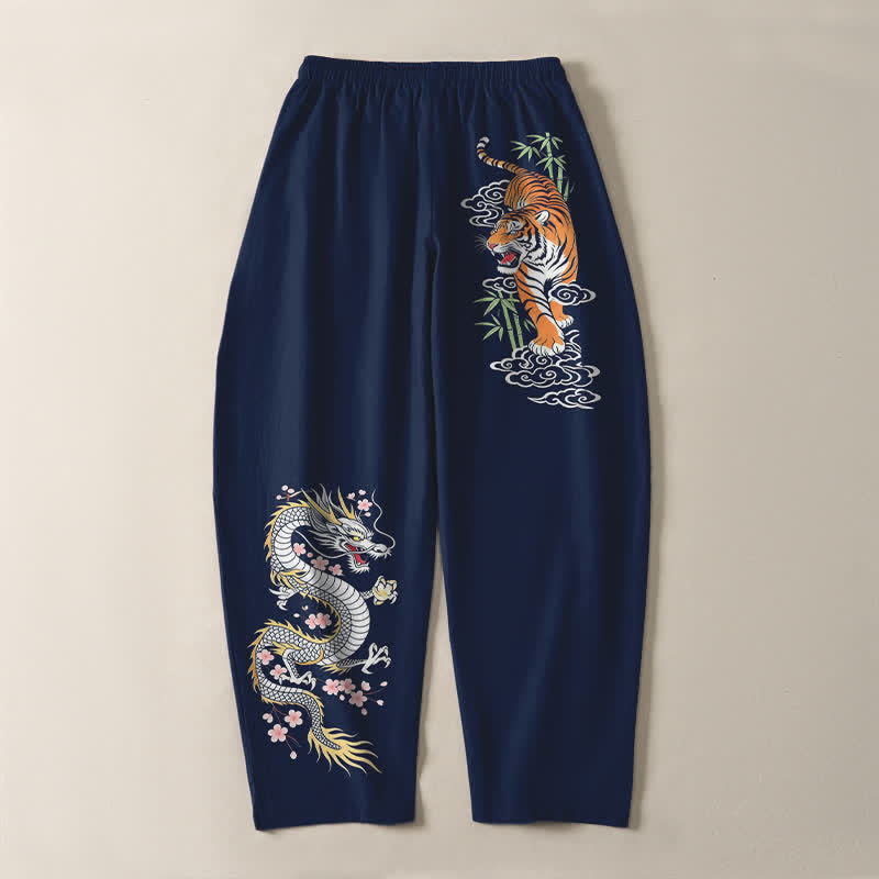 Buddha Stones Pantalones de hombre de algodón puro con estampado de tigre y dragón, cordón ajustable y corte cónico, con bolsillos. - image 10