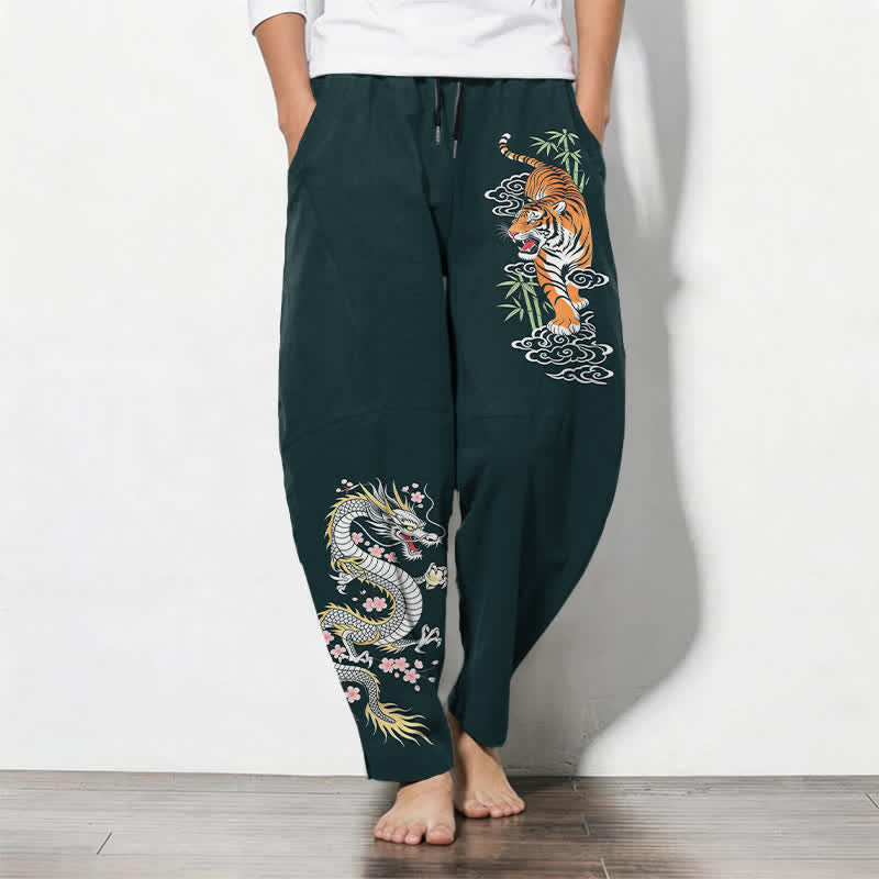 Buddha Stones Pantalones de hombre de algodón puro con estampado de tigre y dragón, cordón ajustable y corte cónico, con bolsillos. - Gris pizarra oscuro - US/UK/AU50, EU60 (5XL) - image 11