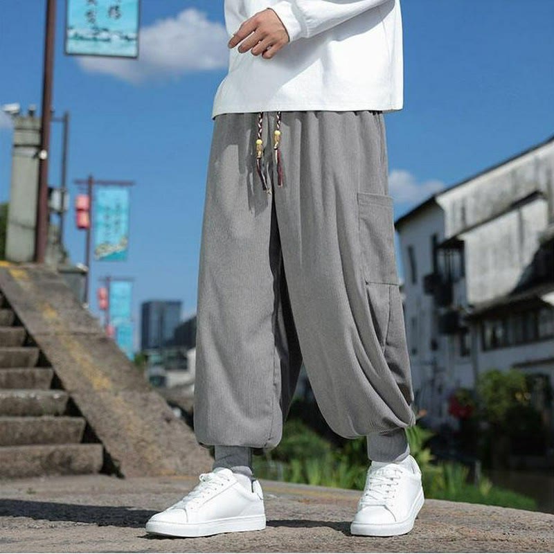 Buddha Stones Pantalones casuales de otoño/invierno con cordón ajustable y bolsillo de parche. Pantalones tobilleros lisos para hombre con corte ajustado y bolsillo. - image 21