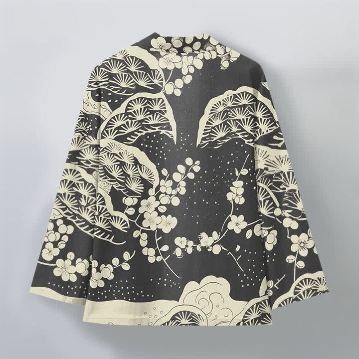 Buddha Stones Kimono de hombre con estampado de flores de ciruelo y pino de algodón, con frente abierto. - image 11
