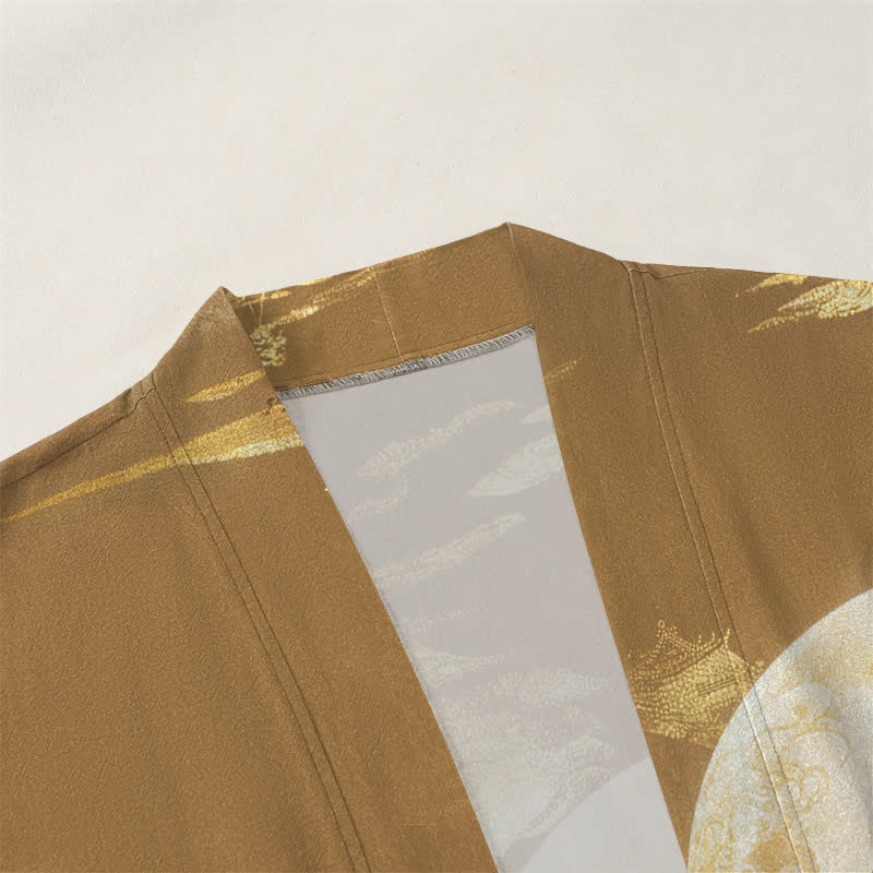 Buddha Stones Kimono de hombre de algodón con estampado de paisaje de montaña y luna dorada, con frente abierto. - image 3