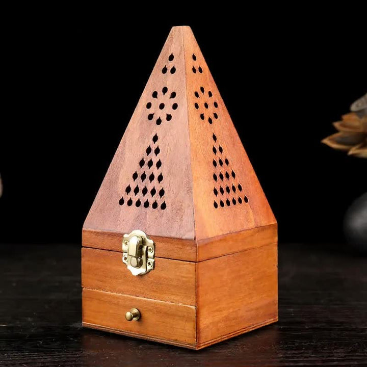 Caja ritual cuadrada de madera natural con Buddha Stones y quemador de incienso para purificación. - Pirámides triangulares altas con agujeros pequeños y luz - image 8