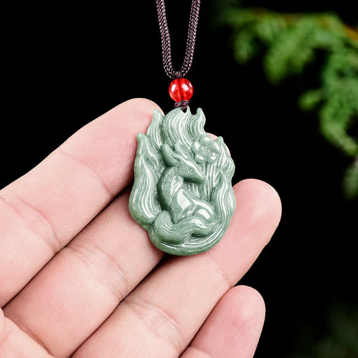 Buddha Stones Collar con colgante tallado en relieve de zorro de nueve colas de jade, símbolo de buena suerte. - image 4