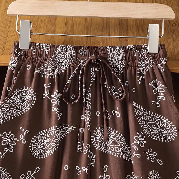 Buddha Stones Pantalones tobilleros casuales de primavera-verano estilo bohemio con cordón ajustable y estampado paisley para mujer, de pierna recta y con bolsillo. - image 3