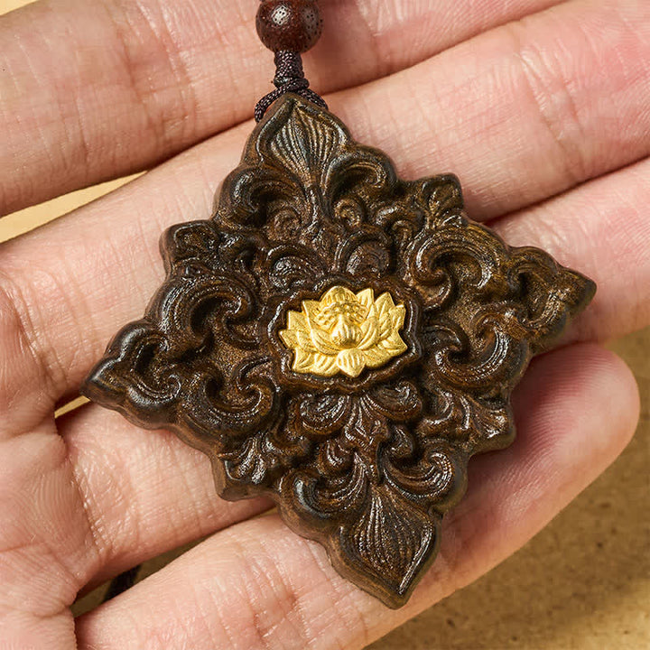Buddha Stones Collar con colgante de iluminación de madera de sappan con forma cuadrada tallada de loto - image 4