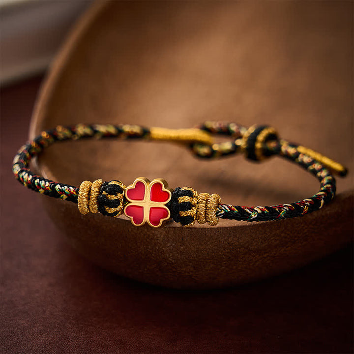 Buddha Stones Pulsera de cuerda curativa con forma de corazón y trébol rojo de cuatro hojas, tejida a mano. - Negro (Circunferencia de la muñeca: 5,9–6,7 pulgadas / 15–17 cm) - image 0