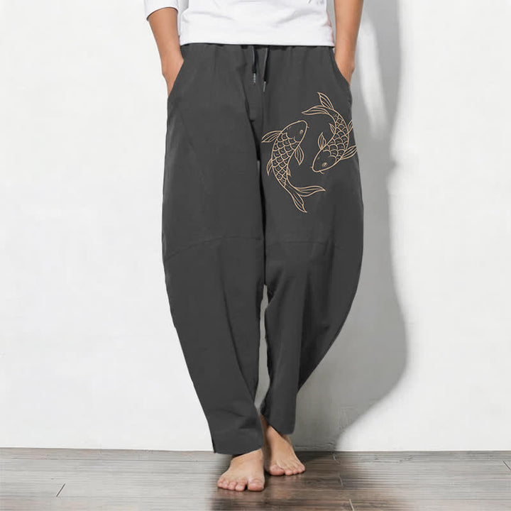 Buddha Stones Pantalones de hombre de algodón puro con estampado de peces koi, cordón ajustable y corte cónico, con bolsillos. - Gris oscuro - US/UK/AU50, EU60 (5XL) - image 7