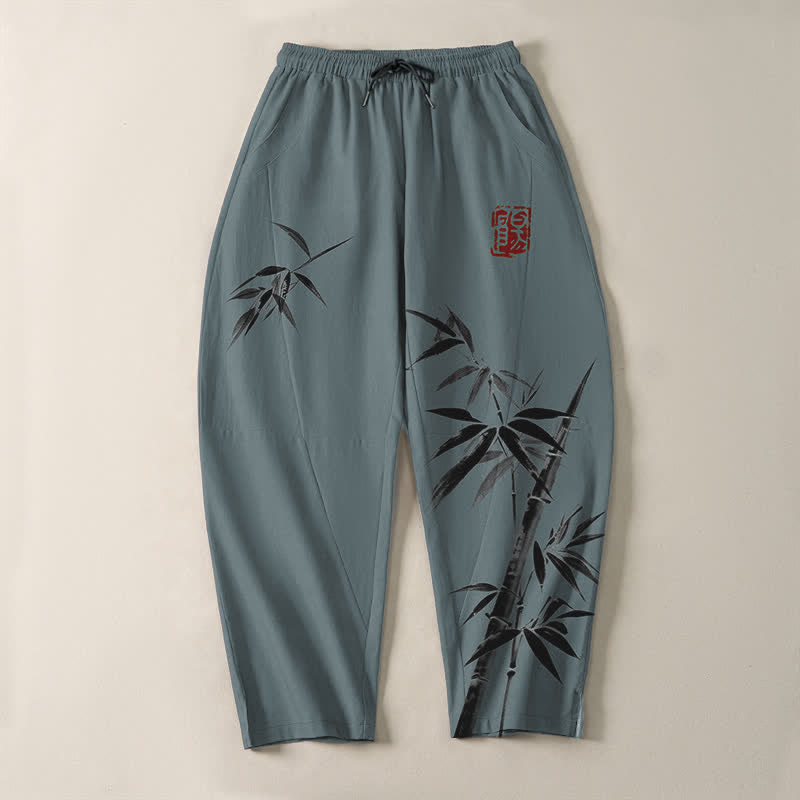 Buddha Stones Pantalones de hombre de algodón puro con estampado oriental de bambú, cordón ajustable y corte cónico, con bolsillos. - image 2