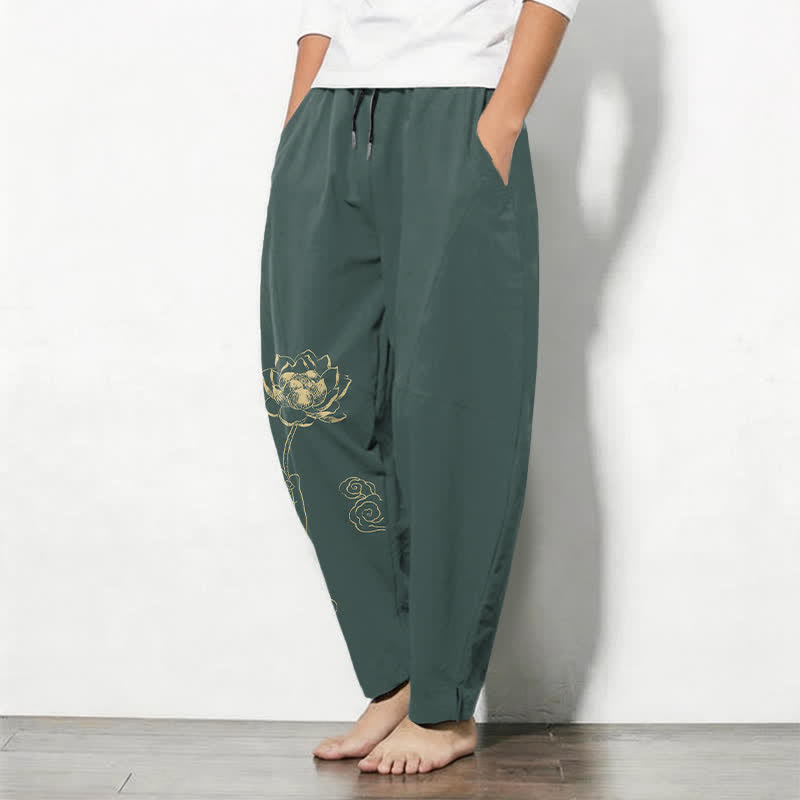 Buddha Stones Pantalones de hombre de algodón puro con estampado de nube de loto dorado, cordón ajustable y corte cónico, con bolsillos. - image 1
