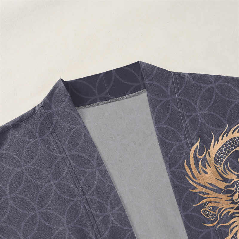 Buddha Stones Kimono de hombre de algodón con estampado geométrico de círculos y dragón dorado, con frente abierto. - image 3