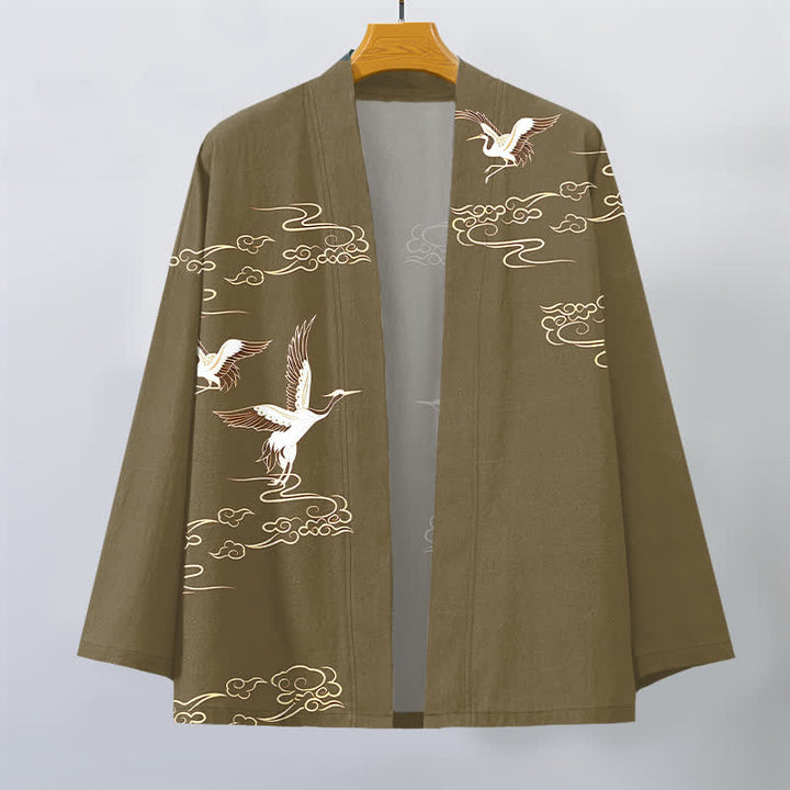 Buddha Stones Kimono de hombre de algodón blanco con estampado de grulla dorada y nube, con frente abierto. - image 10