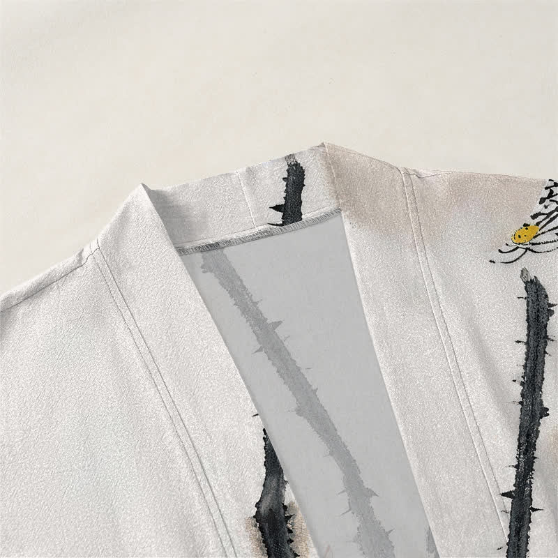 Buddha Stones Kimono de hombre con estampado de loto y frente abierto, color algodón. - image 3