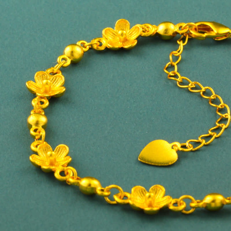 Buddha Stones Pulsera con dije de corazón de latón chapado en oro y diseño floral de flor de durazno - image 3