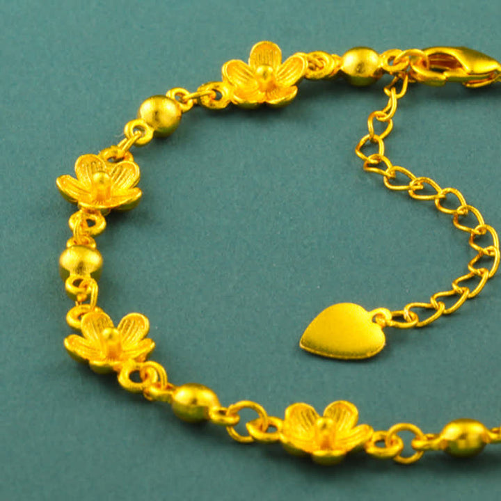 Buddha Stones Pulsera con dije de corazón de latón chapado en oro y diseño floral de flor de durazno - image 3