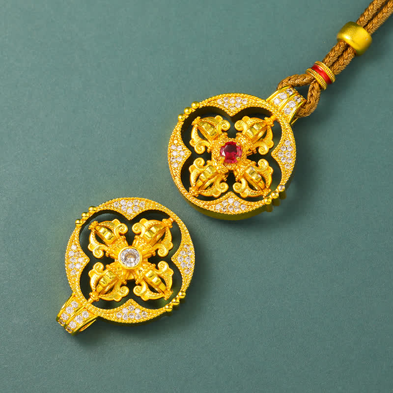 Buddha Stones Collar con colgante redondo de poder espiritual Vajra de latón chapado en oro - image 1