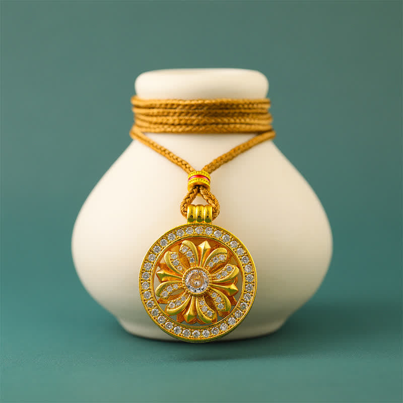 Buddha Stones Collar con colgante redondo giratorio de flor de iris de latón chapado en oro - image 3