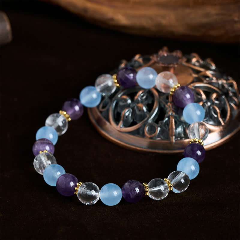 Buddha Stones Pulsera protectora de cuentas de cuarzo transparente, amatista y calcedonia azul - image 3