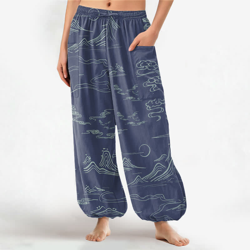 Buddha Stones Pantalones harem de algodón con estampado de nubes y montañas orientales para mujer, cintura elástica y bolsillos laterales. - Azul acero - US16，UK/AU20，EU48 (3XL) - image 10
