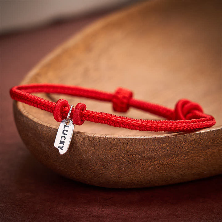 Buddha Stones Pulsera ajustable con dije de la suerte, hecha a mano con hilo trenzado rojo. - image 2