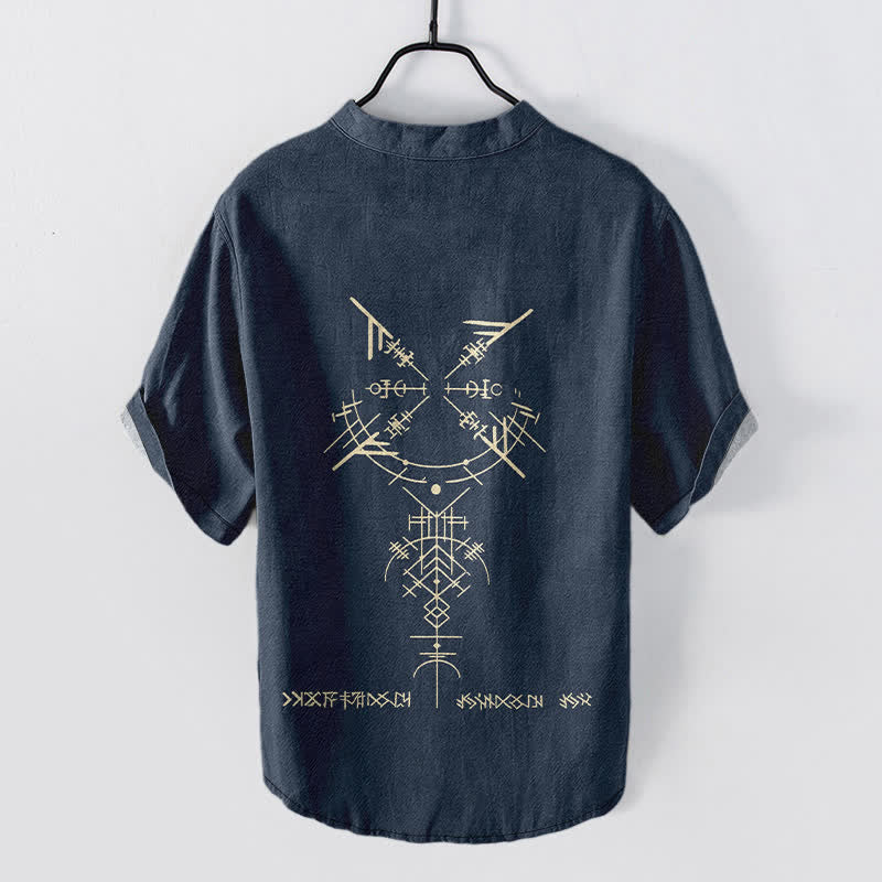 Buddha Stones Camisa de manga corta con medio botón y estampado geométrico tribal de runas para hombre, de algodón. - image 1