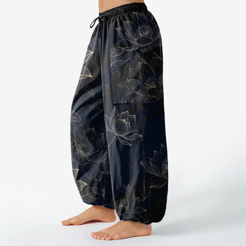 Buddha Stones Pantalones harem de mujer con cintura elástica y bolsillos laterales, estampado floral de loto de algodón. - image 1