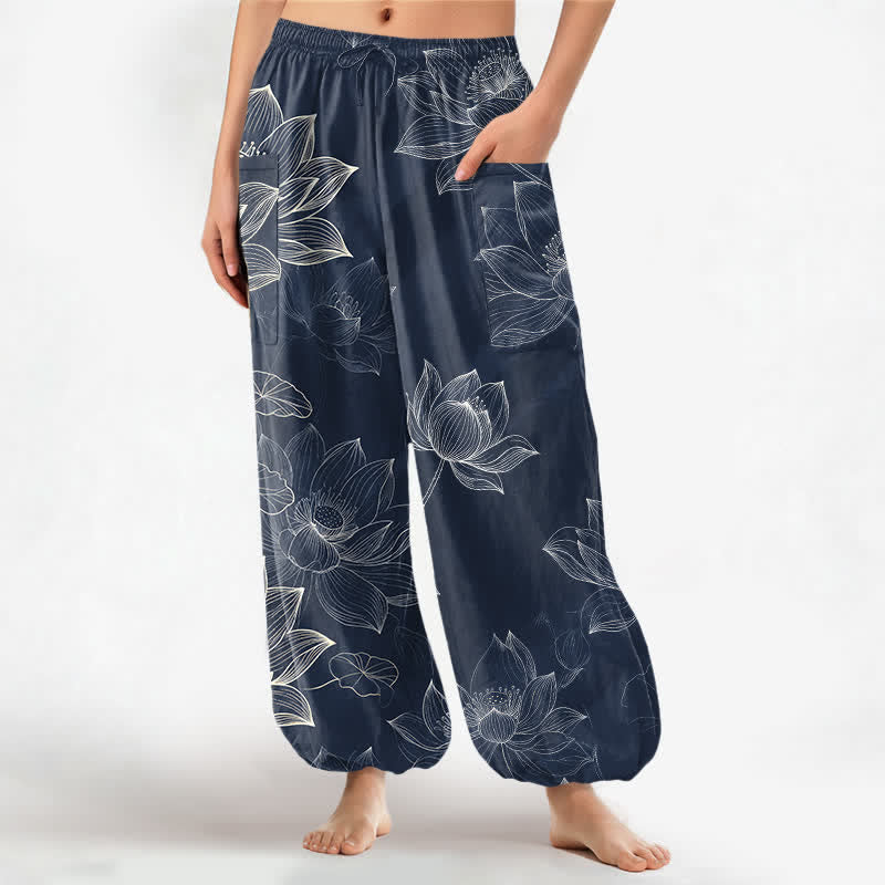 Buddha Stones Pantalones harem de mujer con cintura elástica y bolsillos laterales, estampado floral de loto de algodón. - Azul acero - US16，UK/AU20，EU48 (3XL) - image 7