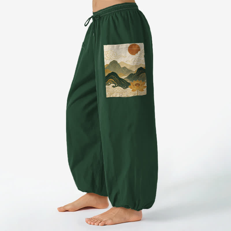 Buddha Stones Pantalones harem de algodón con estampado de loto de montaña oriental para mujer, cintura elástica y bolsillos laterales. - Verde bosque - US16，UK/AU20，EU48 (3XL) - image 0