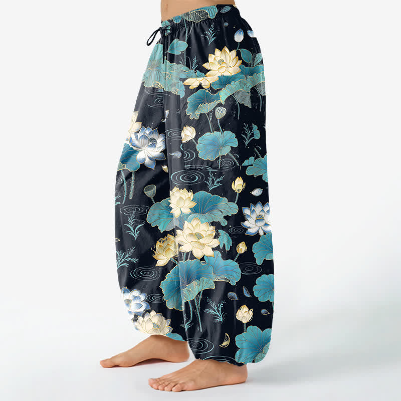 Buddha Stones Pantalones harem de algodón con estampado de hojas de loto y cintura elástica para mujer, con bolsillos laterales. - image 1